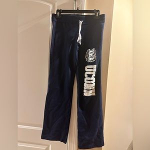 UConn women’s navy blue bootcut sweatpants size S